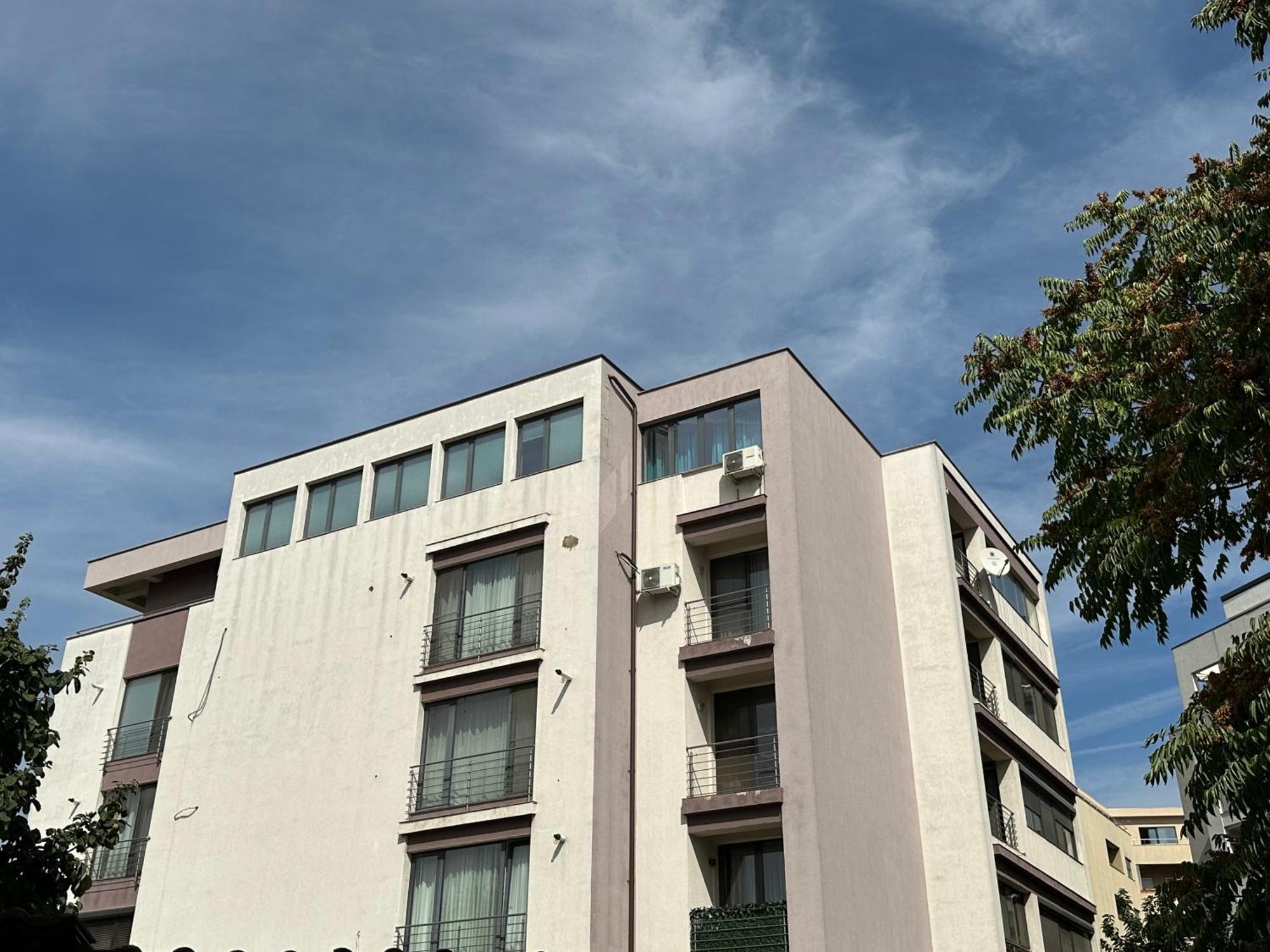 Centru Unirii Luxury Vip Palmier Apartament 2 Camere Cu Terasa Exterioara Amenajata ! Parcare Subterana Privata Climatizata Si Supravegheata Video Dar Doar Cu Rezervare In Limita Locurilor Disponibile !Proprietate In Regim Hoteliep - Nu Are Bucatarie Bukarest Exteriör bild
